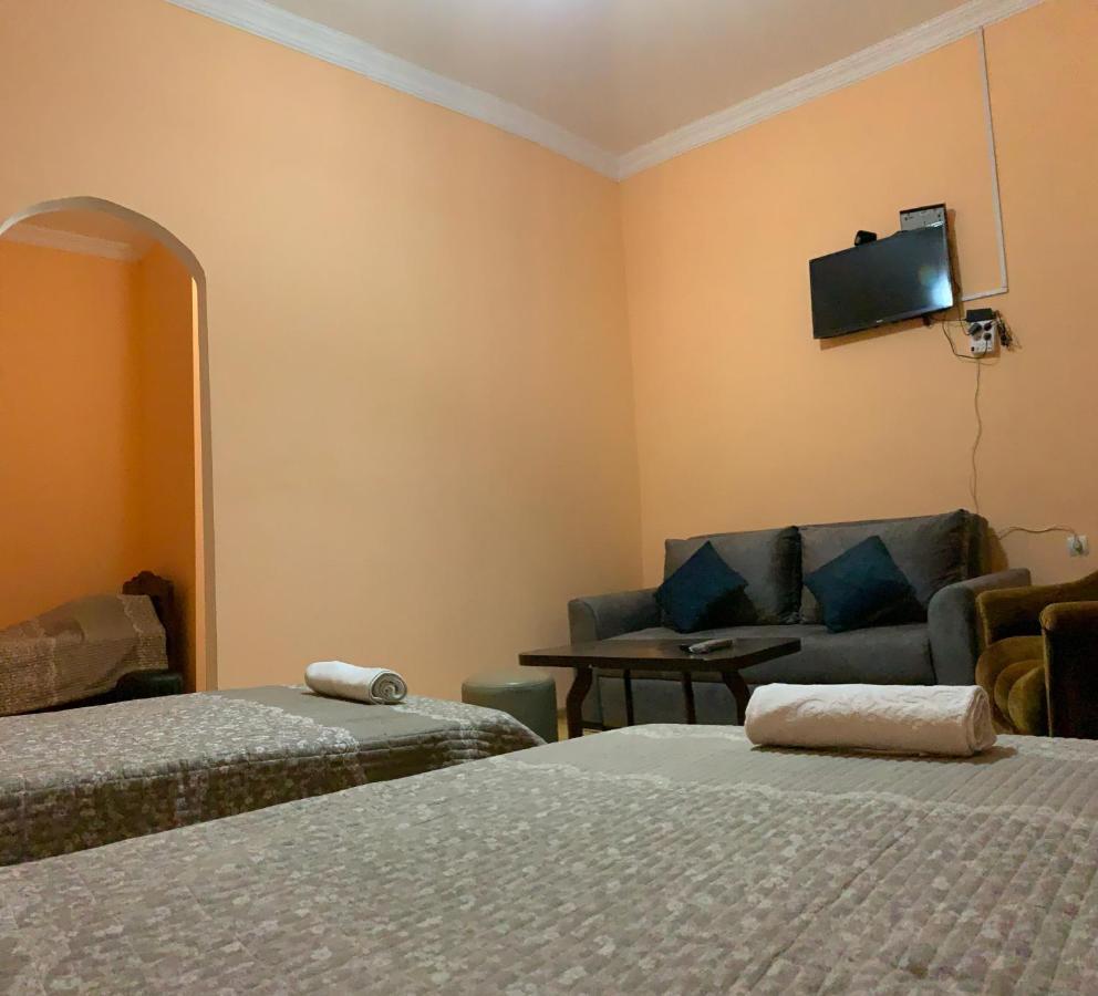 Hotel Kakhaberi Tetritskaro Esterno foto