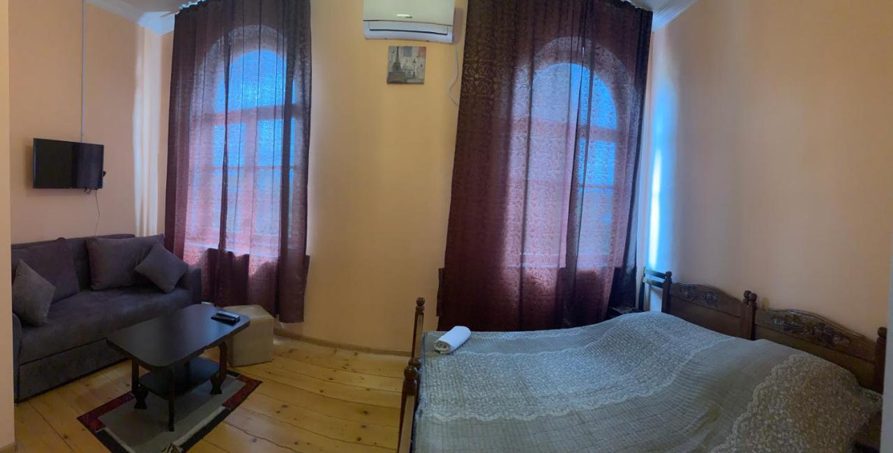 Hotel Kakhaberi Tetritskaro Esterno foto
