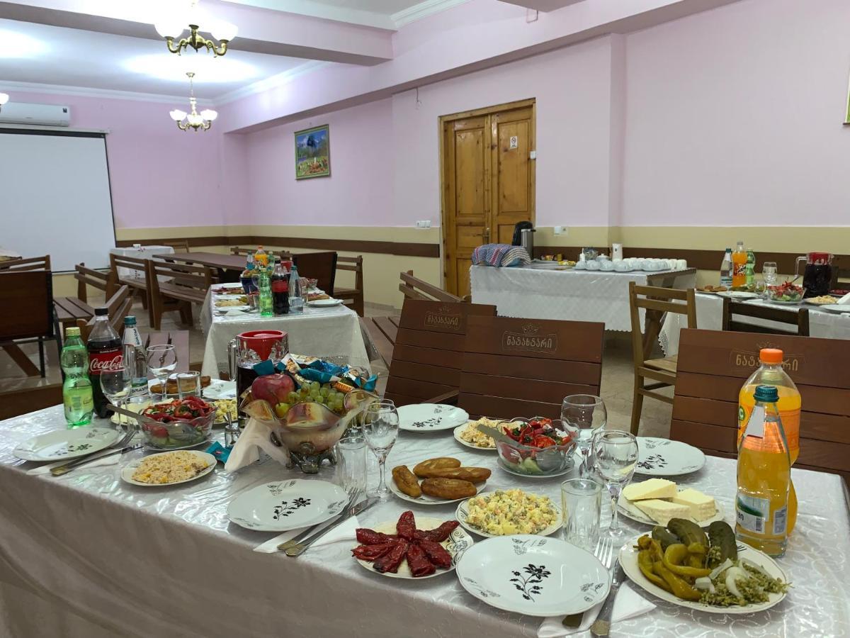 Hotel Kakhaberi Tetritskaro Esterno foto