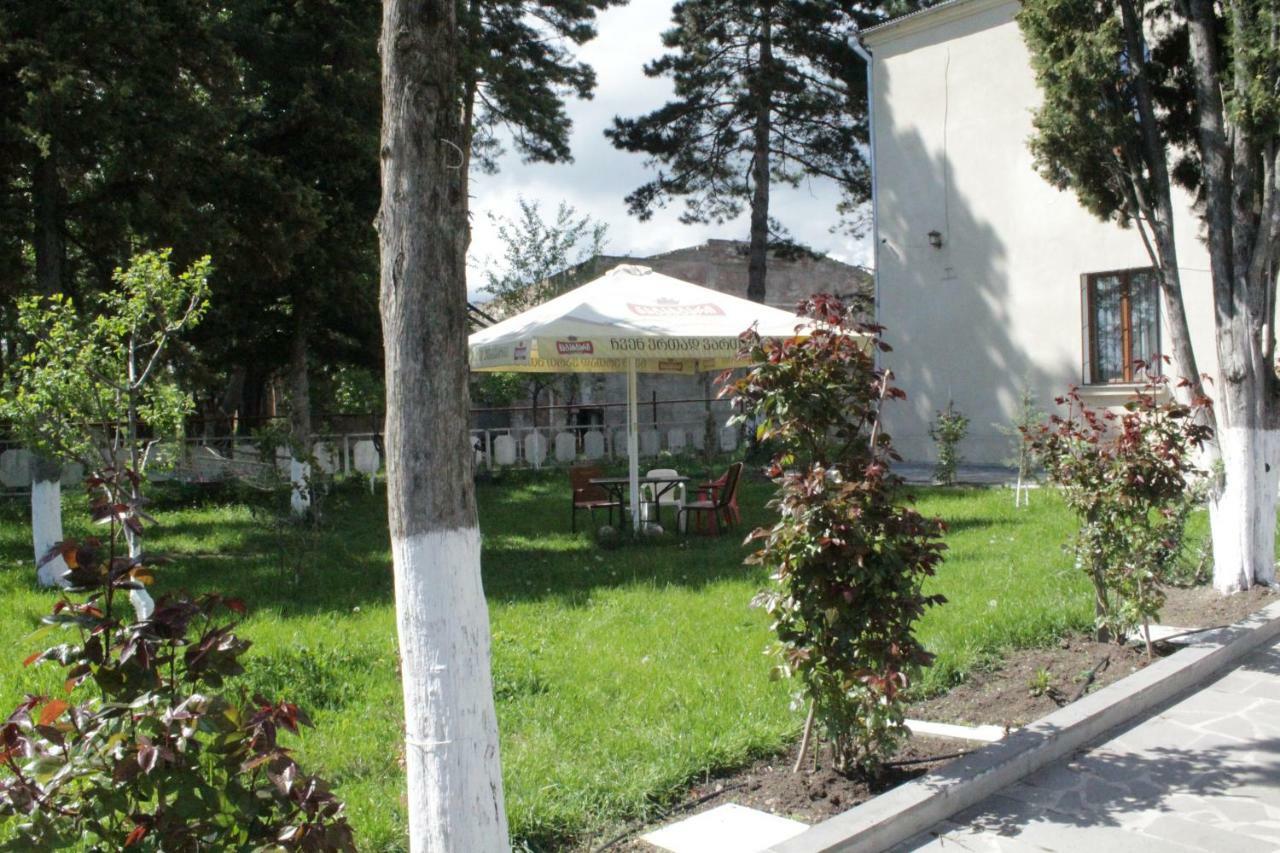 Hotel Kakhaberi Tetritskaro Esterno foto